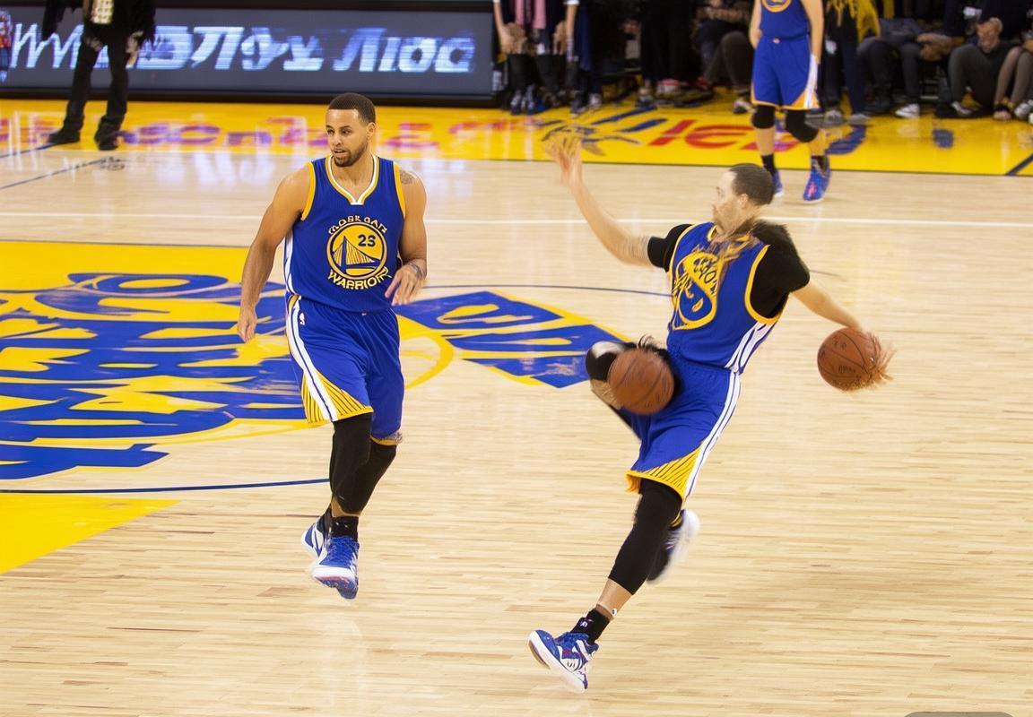 2016-17赛季勇士队：创新战术引领NBA传奇