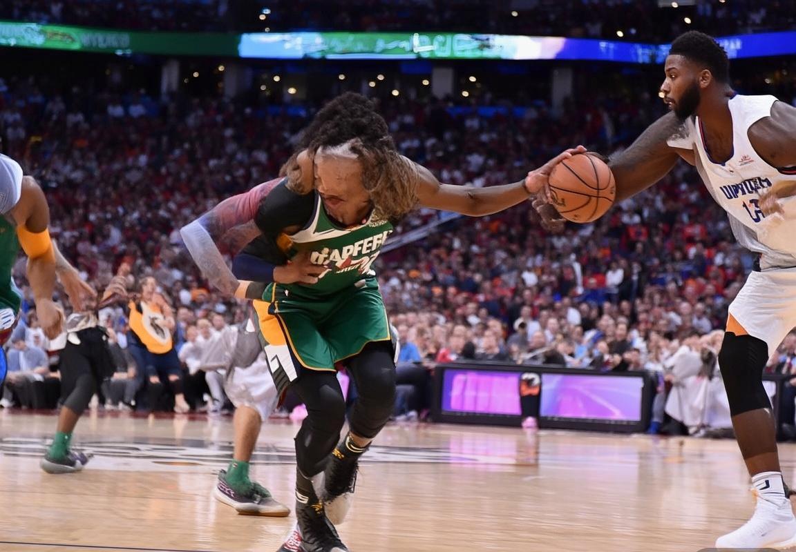 2017年NBA季后赛快船对爵士第六场生死战回顾：精彩瞬间与双星闪耀(图2)